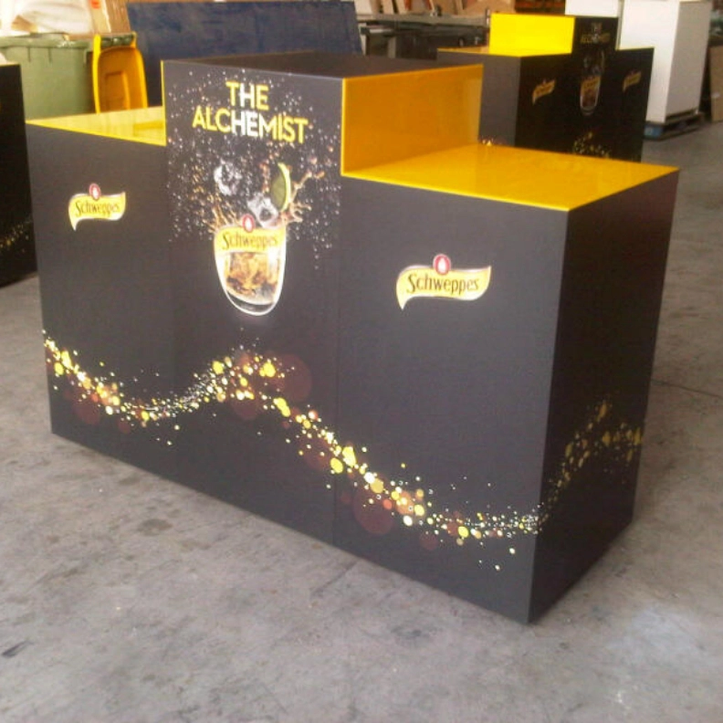 Schweppes bar